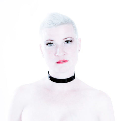 SiaLinda: Halsband, schwarzes Lackleder "pur", Leder - SiaLinda.com